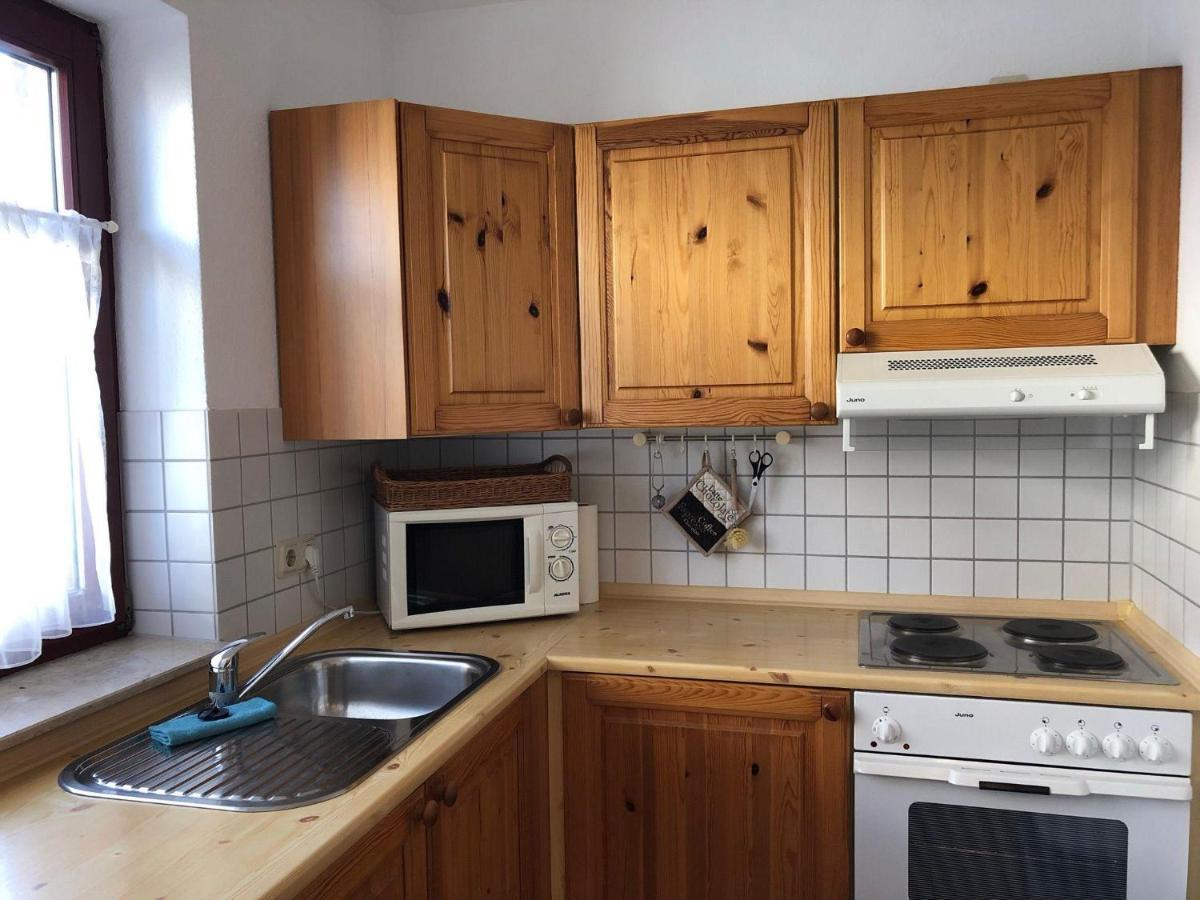 Ferienwohnung-Klaus-Stoertebeker-Mit-Sonnenterrasse-Garten-Zwischen-Strand-Wald-Und-Wiese Gustow  Exterior photo